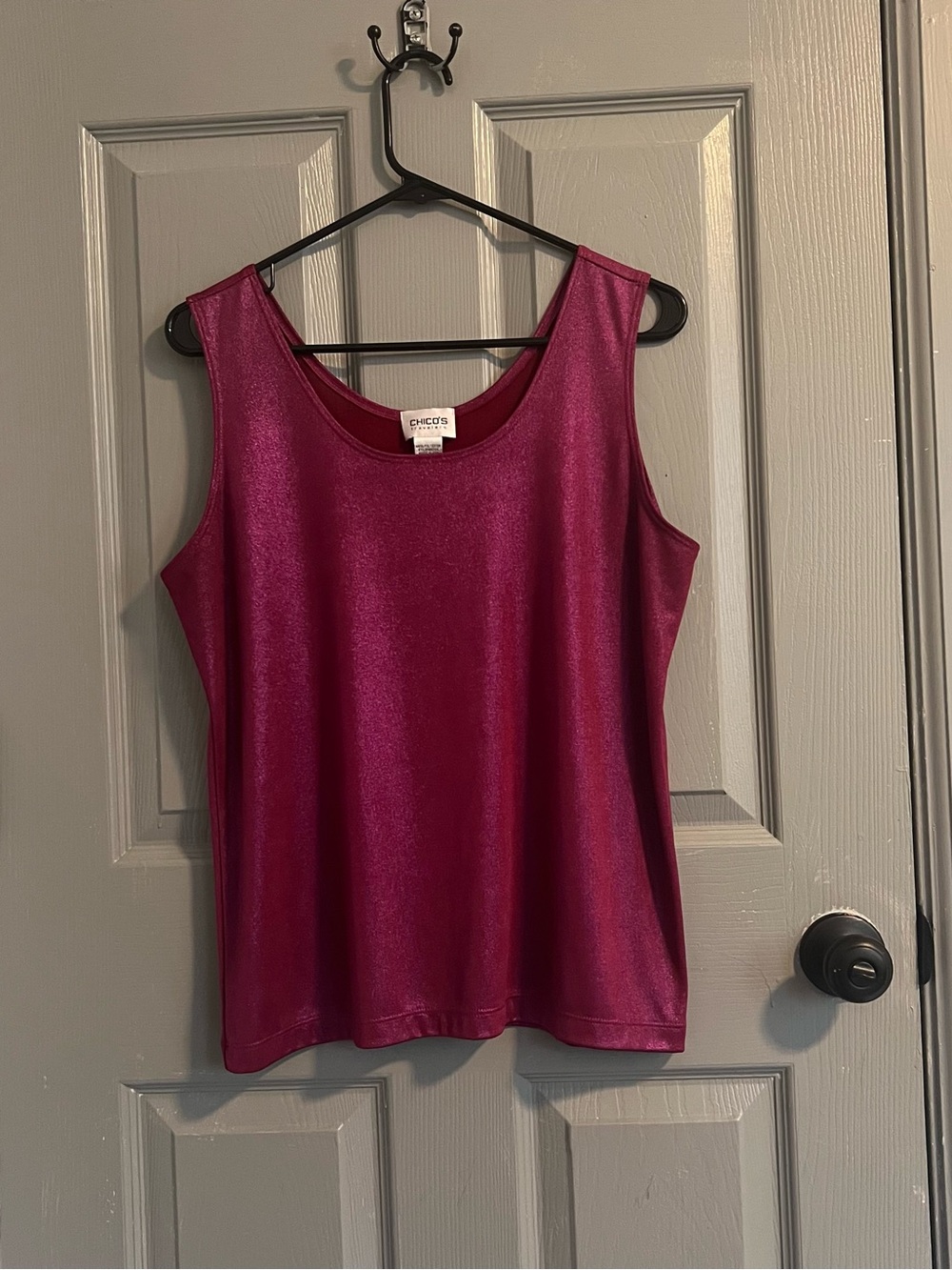 Chico's Travelers Metallic Fuchsia Magenta Shimmery Scoop Neck Tank 2